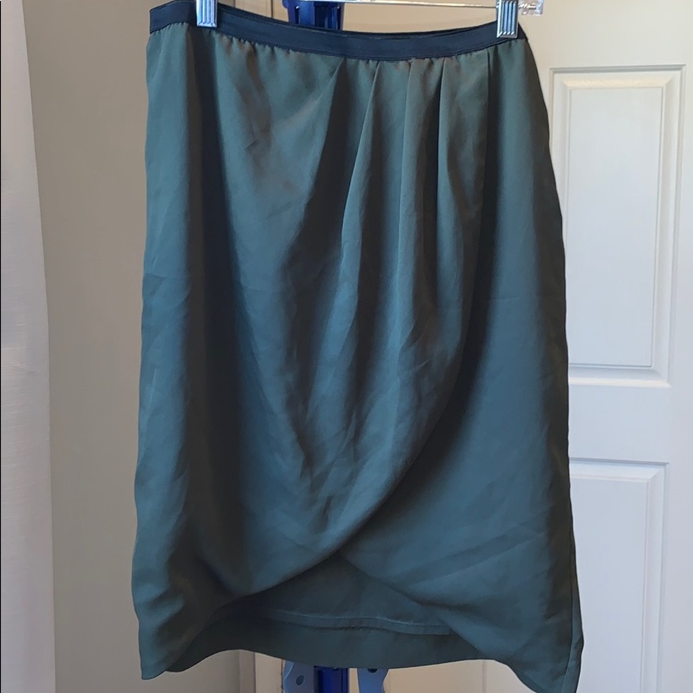 Gorgeous olive green skirt with elastic waist
